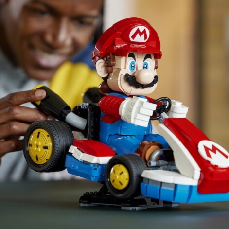 LEGO Super Mario: Mario Kart