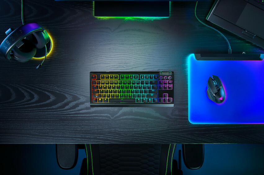 Blackwidow V4 Tenkeyless Hyperspeed