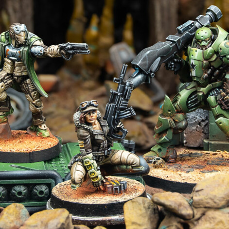 Infinity y Warcrow