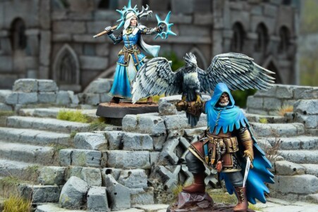 marzo en Infinity y Warcrow