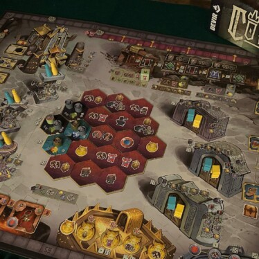 COVENANT juego de mesa